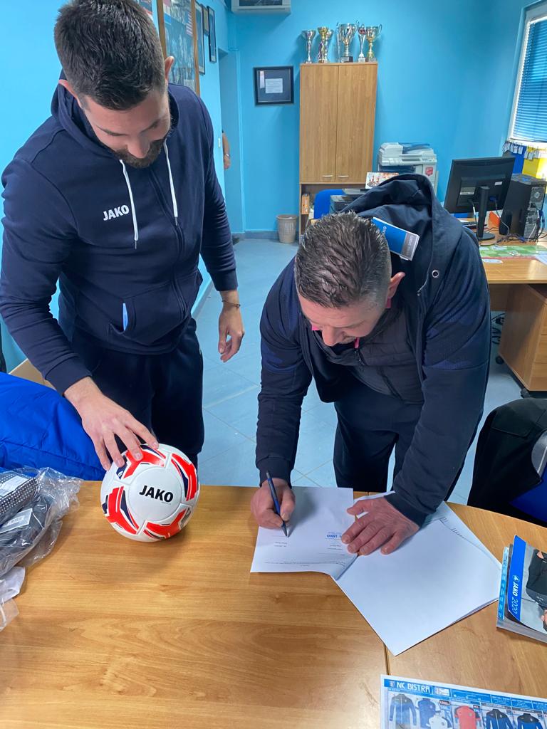 NK Bistra potpisuje ugovor na 3 godine sa "Jako" opremom